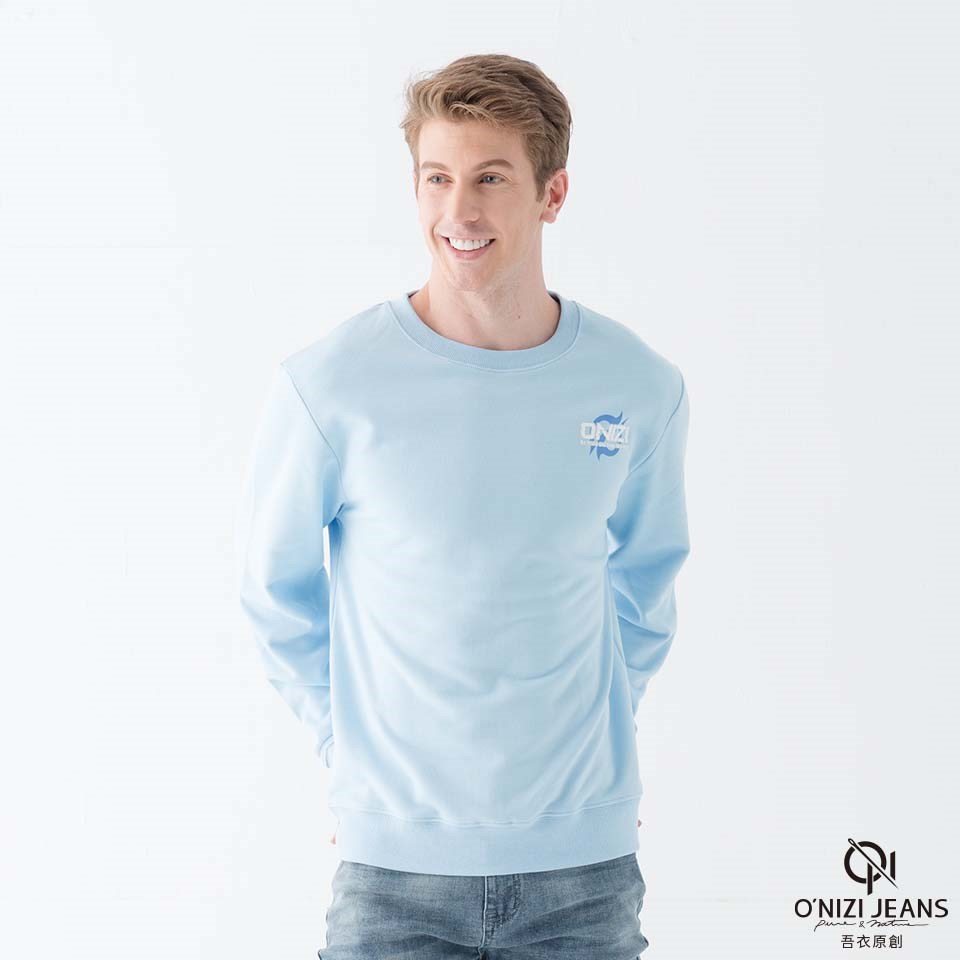 品牌 LOGO 男大學Ｔ