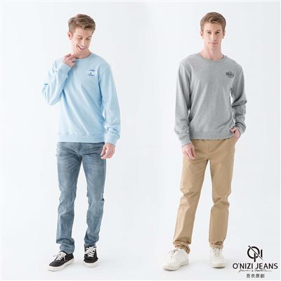 品牌 LOGO 男大學Ｔ